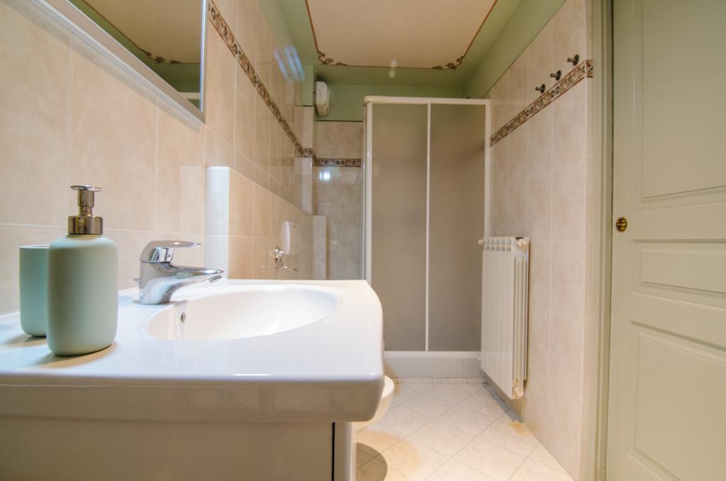 Il Soppalco Apartment Luino Exterior foto